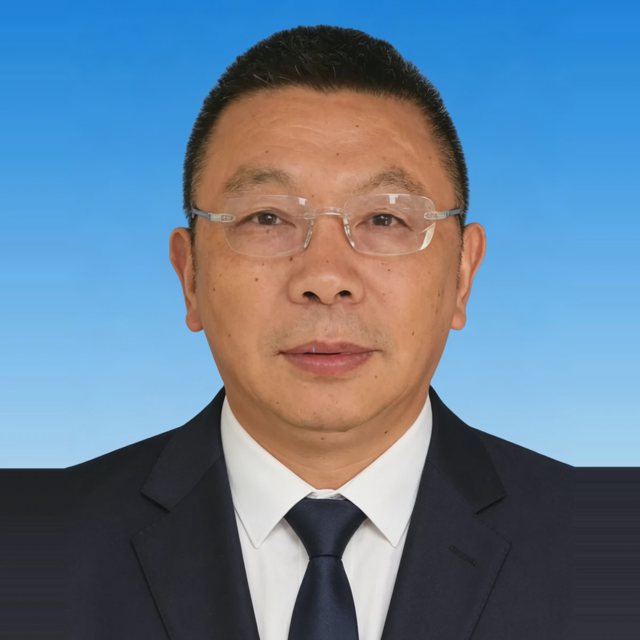 武汉襄武学校数学吴亚中高清师资照片