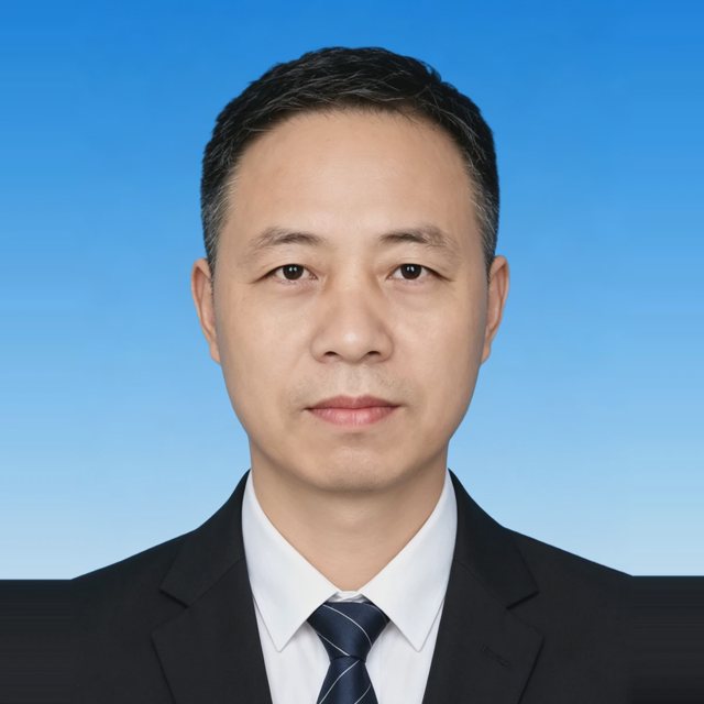 武汉襄武学校生物程胜利高清师资照片